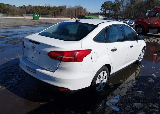 1FADP3E28GL339449: 44237710