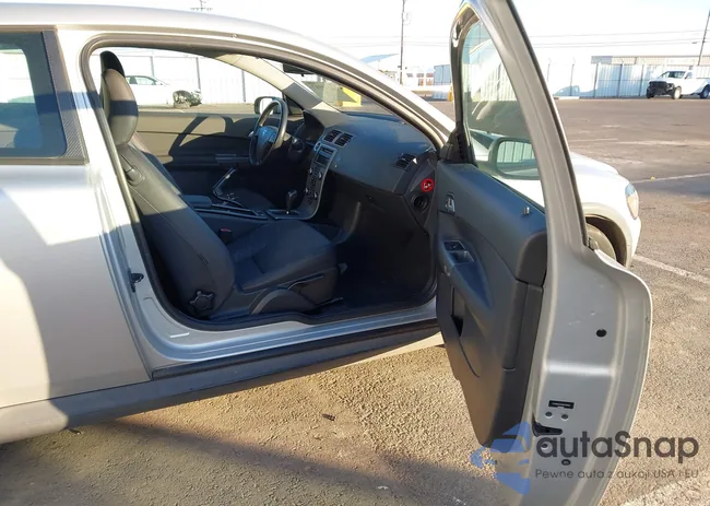 YV1MK672592139400: 44237717