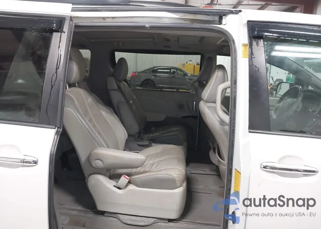 5TDDK3DC8ES090861: 44237726