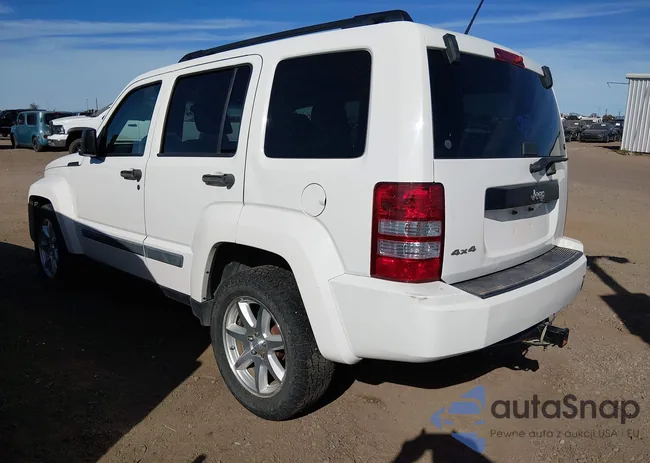 1J8GN28K79W546167: 44237729