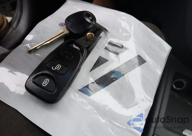 5XYZG3AB7CG135642: 44237750