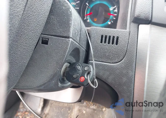 3FAHP0HA6AR166266: 44237751