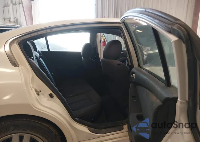 1N4AL2AP9CN543542: 44237835