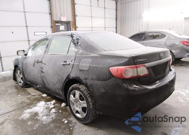 2T1BU4EE0CC764353: 44236942