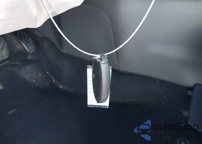 3N1AB8DV9PY229640: 44236943