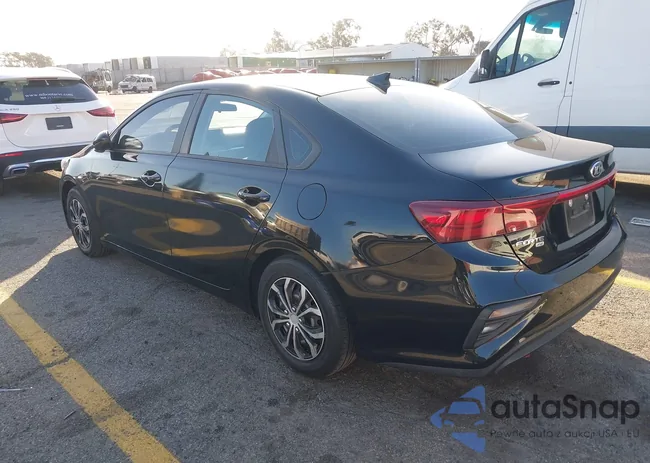 3KPF24AD5ME320232: 44236963