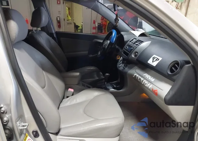 JTMZD31V786073270: 44237034