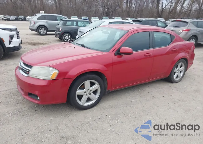 1C3CDZCB8DN680570: 44237072