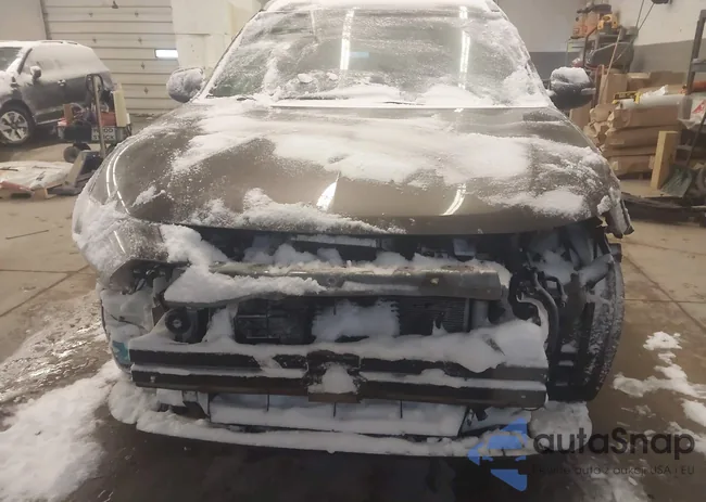 JA4AZ3A38JZ032769: 44237130