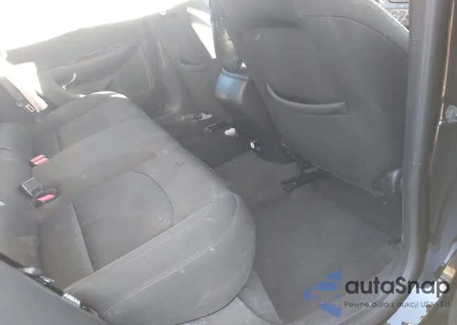 1G1ZB5STXJF238564: 44237140