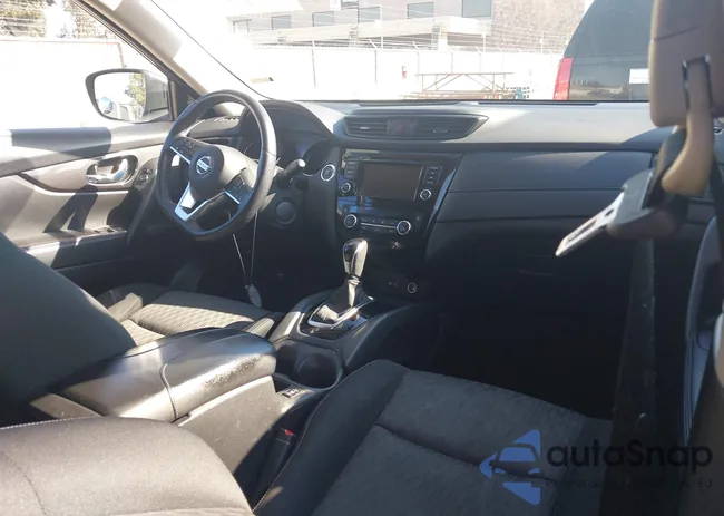 JN8AT2MV9JW352123: 44237182