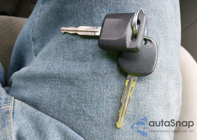 4T4BE46K28R042055: 44238401