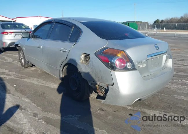 1N4AL2AP5AN514729: 44238410