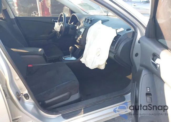 1N4AL2AP5AN514729: 44238410