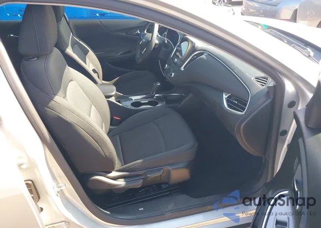 1G1ZD5ST3LF031110: 44238531