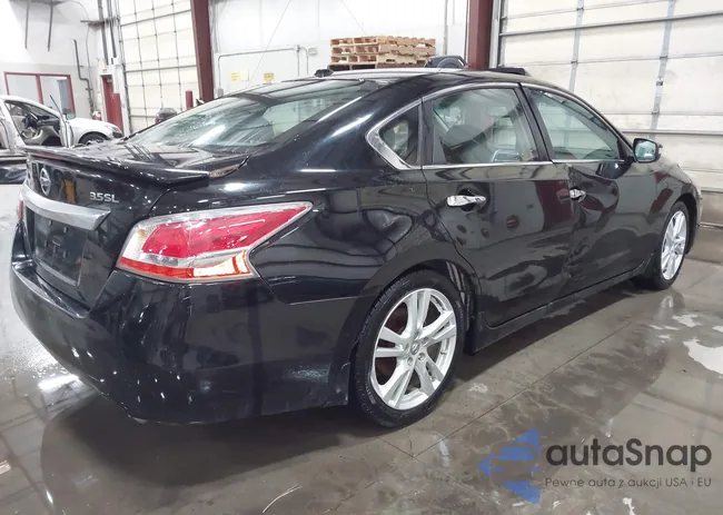 1N4BL3AP6DN478497: 44238533