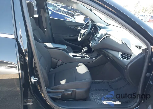 1G1ZB5ST2MF051582: 44238548