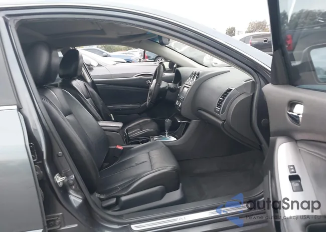 1N4AL2AP2BN441112: 44238574