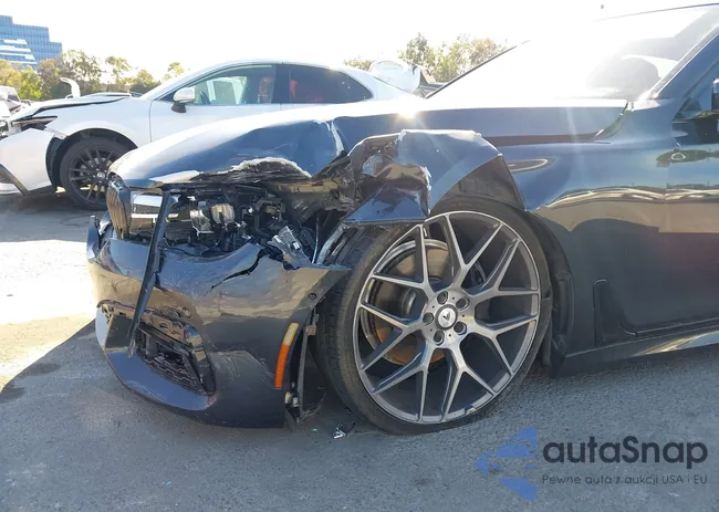 WBA7E2C5XHG739749: 44238699