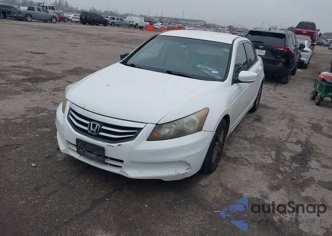 1HGCP2F35CA187709: 44238701