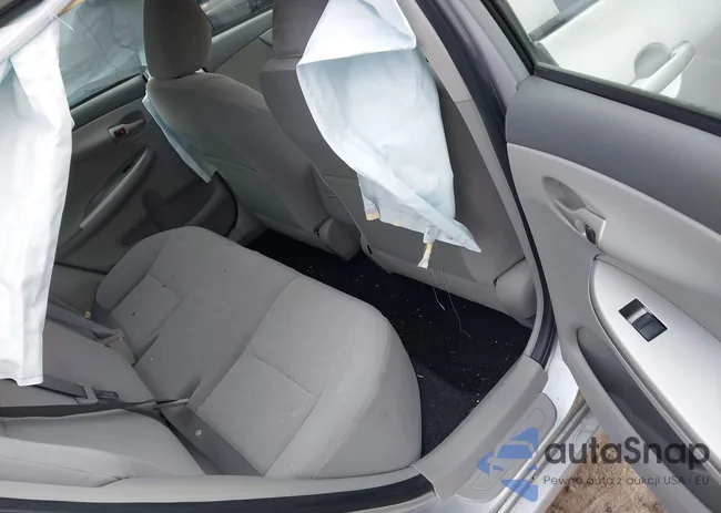 JTDBU4EE8AJ065912: 44238738