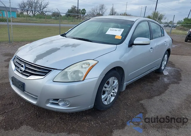 1N4AL2AP9BN489366: 44238743