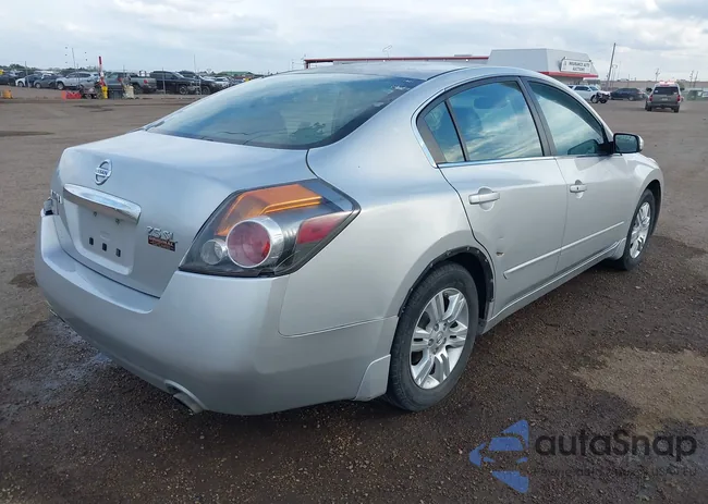 1N4AL2AP9BN489366: 44238743