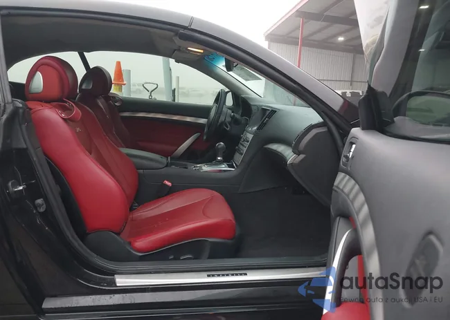 JN1CV6FE5DM230302: 44238748