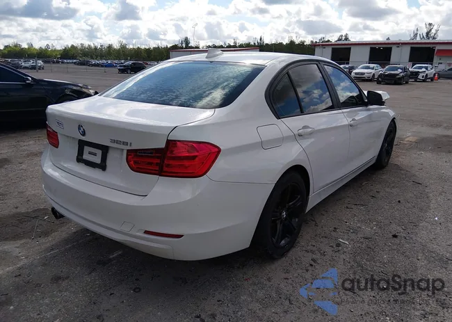 WBA3A5G51ENP27406: 44238806