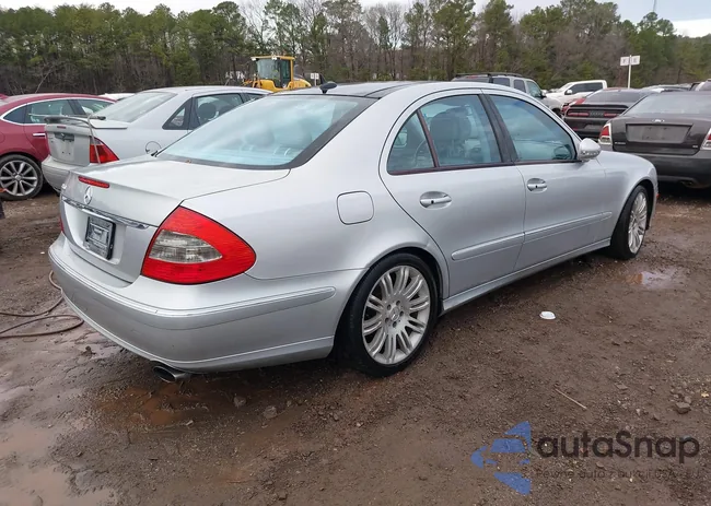 WDBUF56X07B111890: 44237953