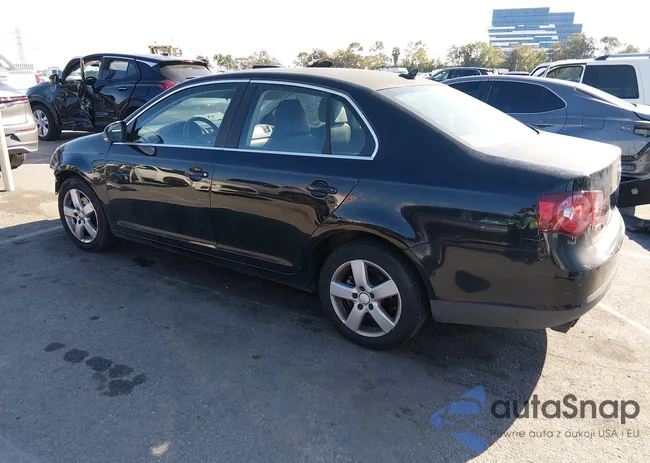 3VWRZ71K49M099239: 44237987