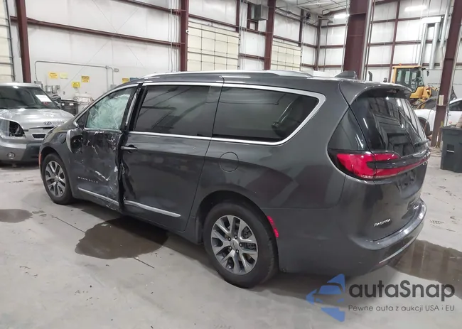 2C4RC1N77NR157063: 44237992