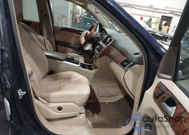 4JGDA5HB3CA071639: 44238009