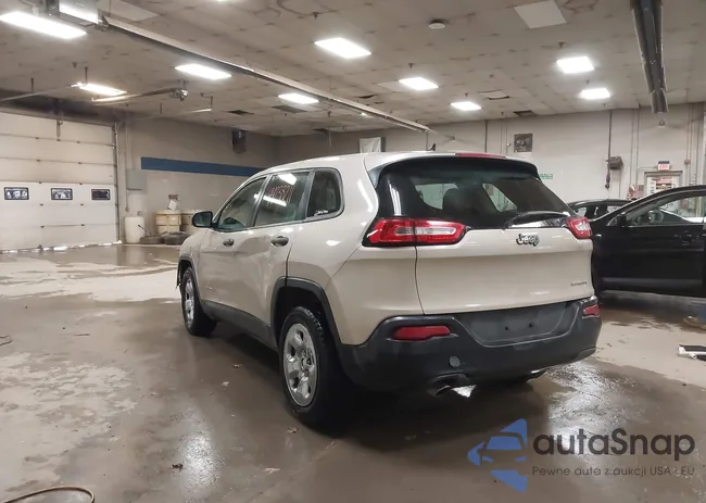 1C4PJLAB1FW547538: 44238211