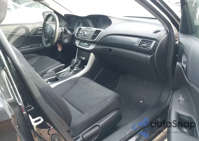 1HGCR2F56EA167371: 44238267