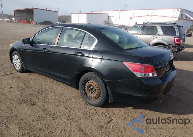 1HGCP26379A029333: 44238290