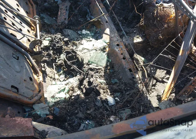 2HGFC2F71HH559356: 44238316