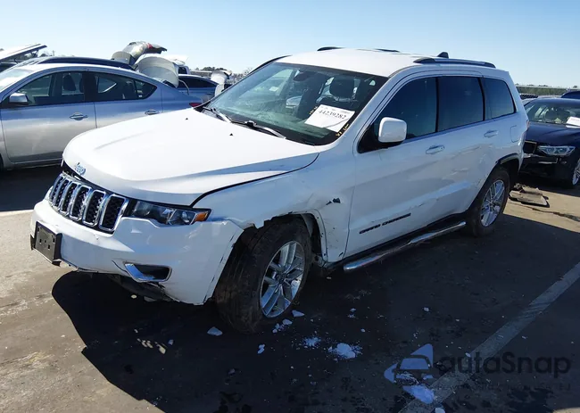 1C4RJFAG0JC298035: 44239282