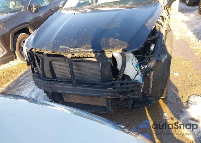 1GYKNBRS0HZ102202: 44239302