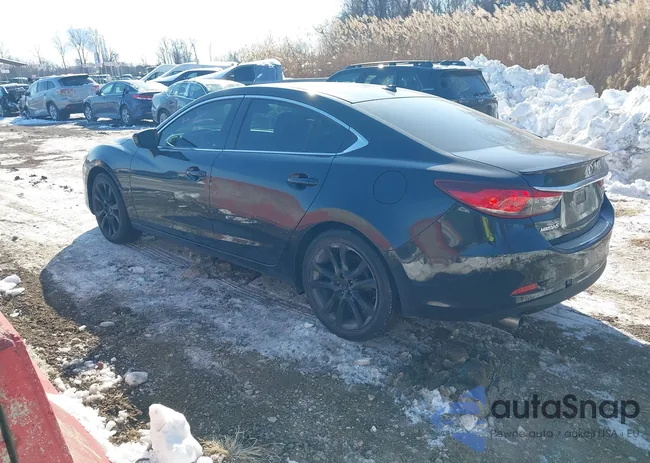 JM1GJ1W52F1183635: 44239330