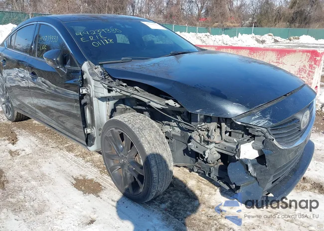 JM1GJ1W52F1183635: 44239330