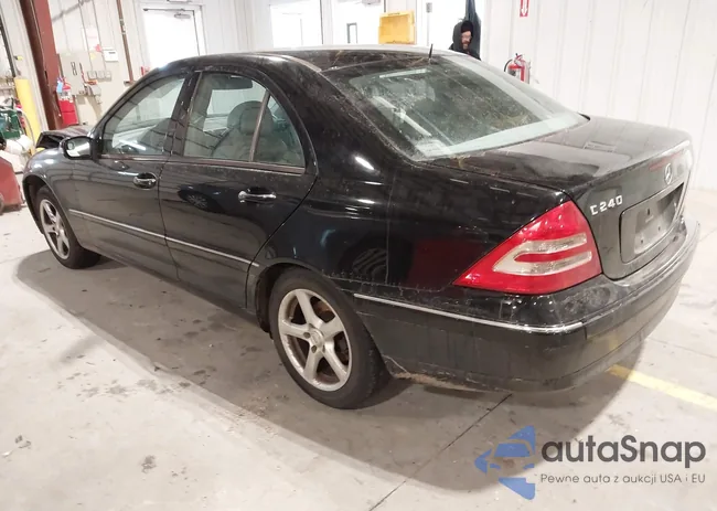 WDBRF61J22F262987: 44239353