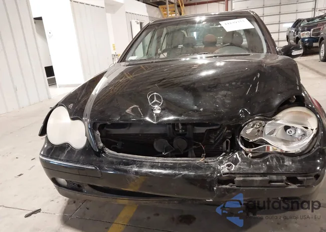 WDBRF61J22F262987: 44239353