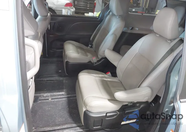 5TDYK3DC5FS579205: 44239363