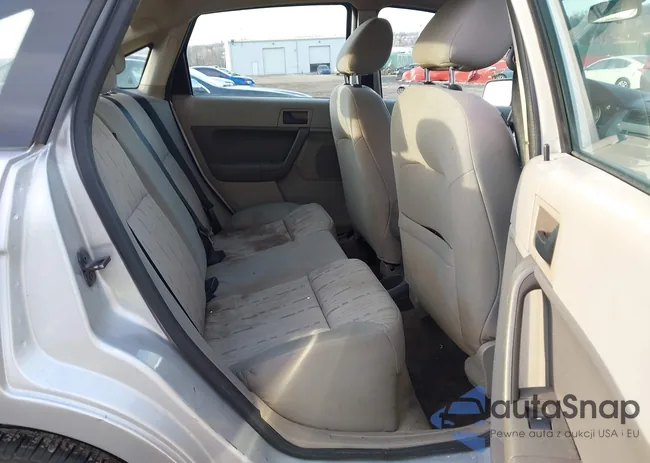 1FAHP3FN2BW104885: 44239376