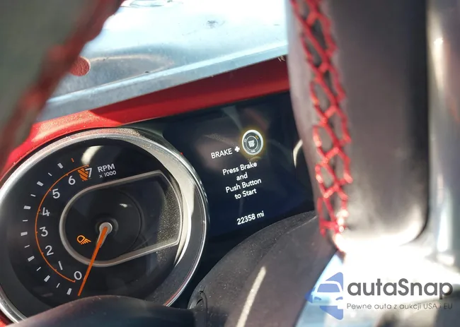 1C6JJTBG8PL573404: 44239395