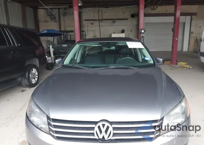 1VWBS7A35EC091063: 44239427