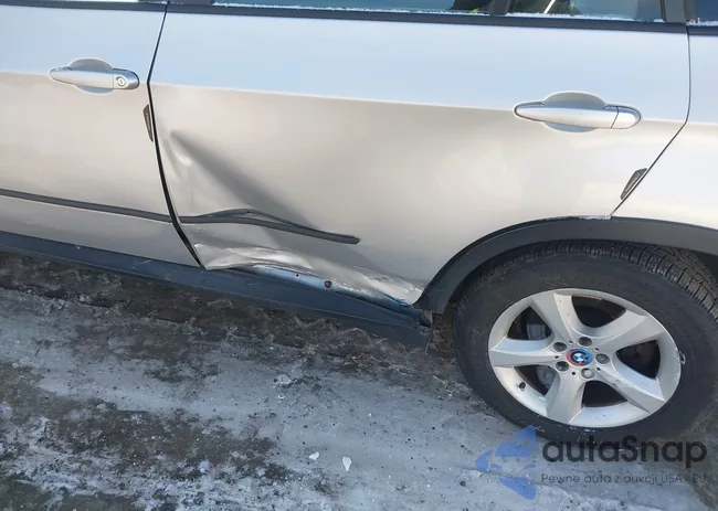 5UXFE43579L269892: 44239469