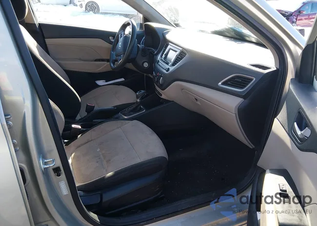 3KPC24A32KE077700: 44239541