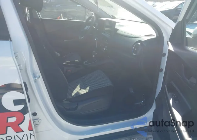 KM8K2CAB9PU063729: 44239548